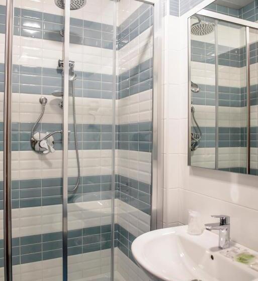 اتاق استاندارد, Emmaus