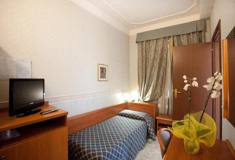 اتاق استاندارد یک نفره, Emmaus