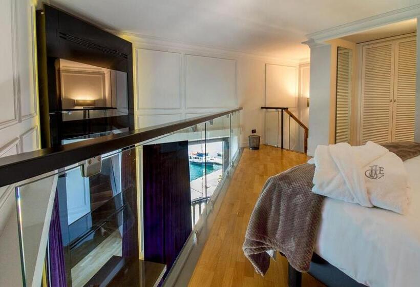 高级套房, Europa