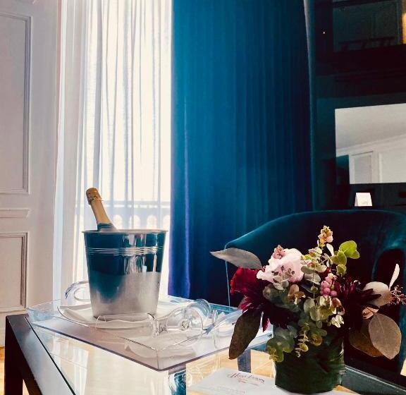 高级套房, Europa