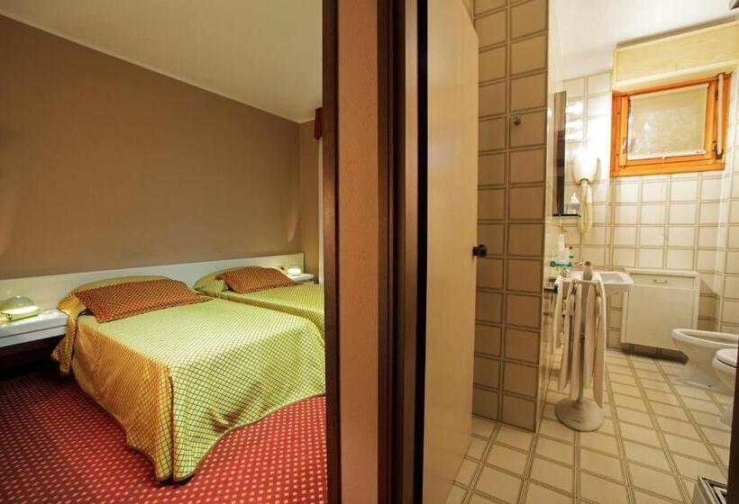 스탠다드 싱글 룸, I Diamanti