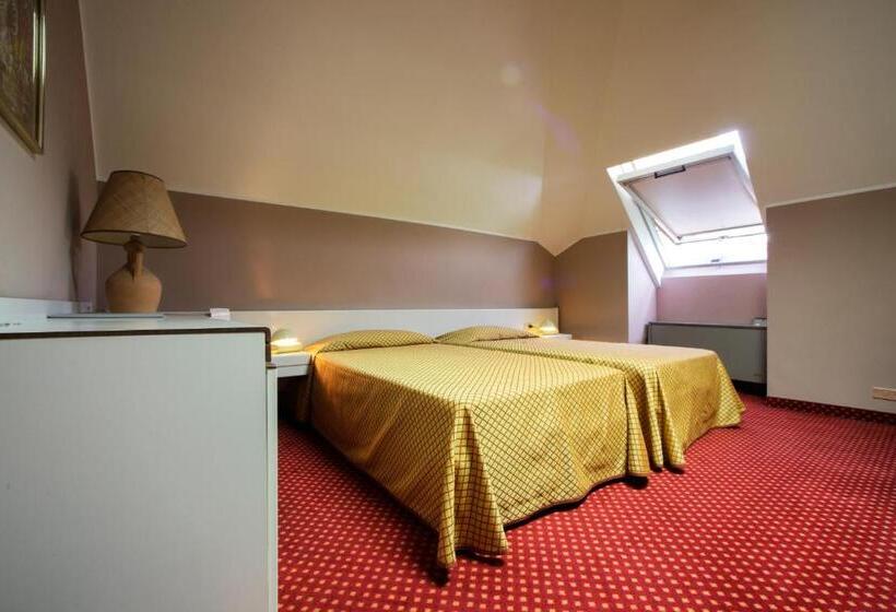 스탠다드 싱글 룸, I Diamanti