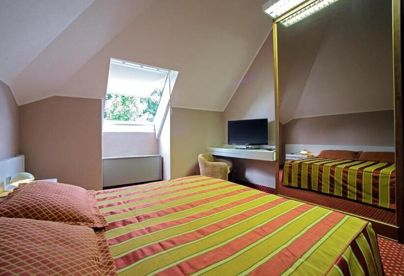 스탠다드 룸, I Diamanti