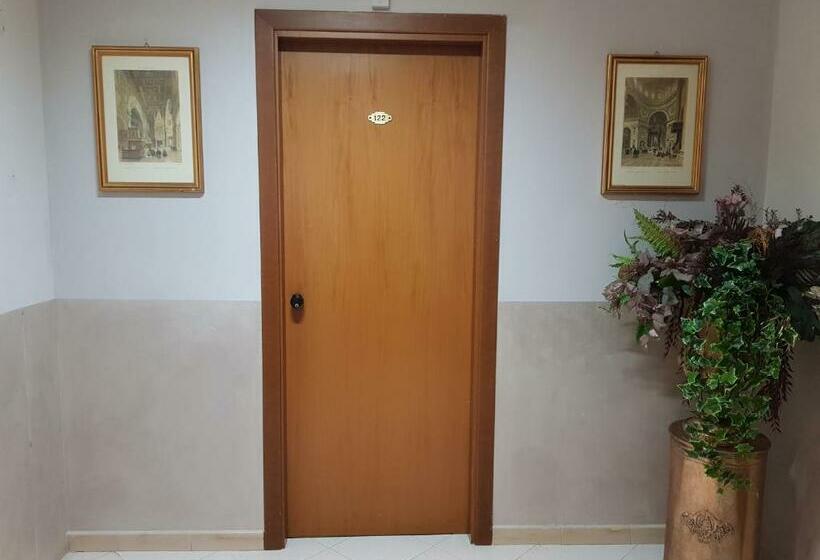 غرفة قياسية, Kennedy