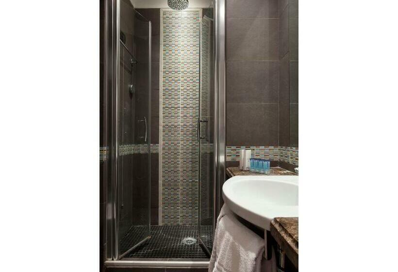 غرفة قياسية, Kennedy