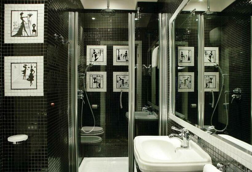 غرفة قياسية, Kennedy