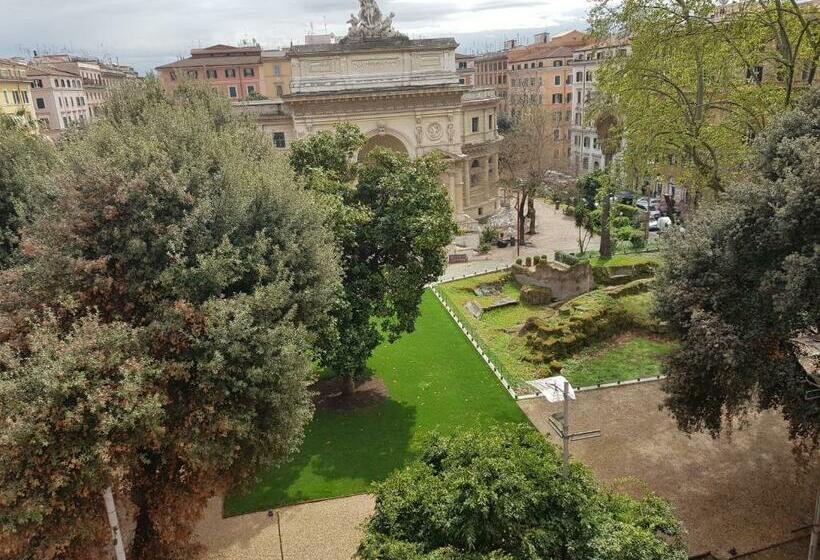 غرفة عائلية, Kennedy