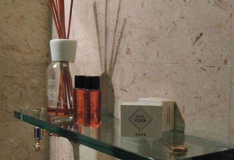 جناح جونيور مطل على الحديقة, Verdi Boutique