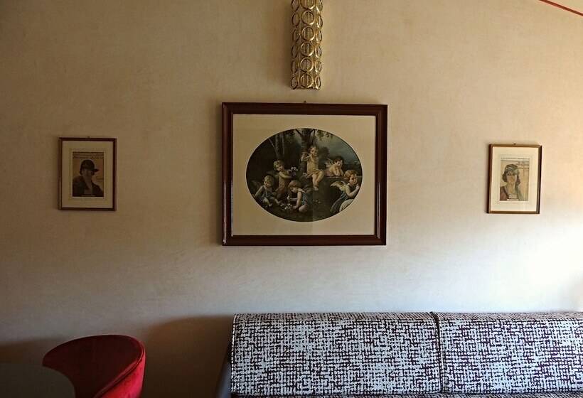 سوئیت جونیور با چشمانداز باغ, Verdi Boutique