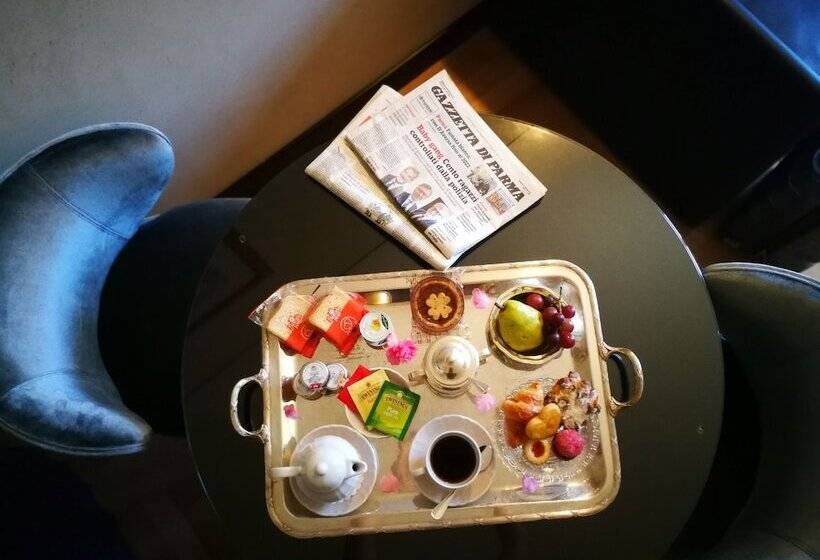 جناح جونيور مطل على الحديقة, Verdi Boutique