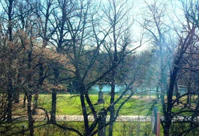 سوئیت با بالکن, Verdi Boutique