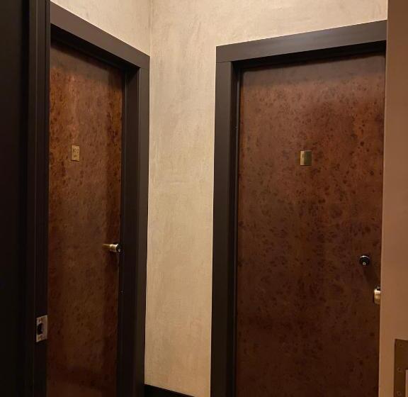 شقة من غرفة نوم واحدة متصلة, Verdi Boutique