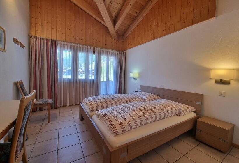 חדר סטנדרט עם מרפסת, Astoria