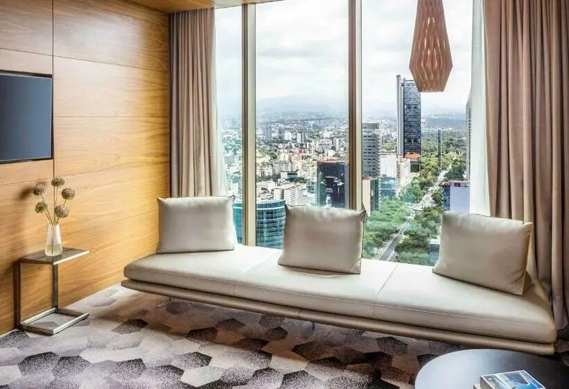 キングサイズベッドのジュニアスイート, Sofitel Mexico City Reforma