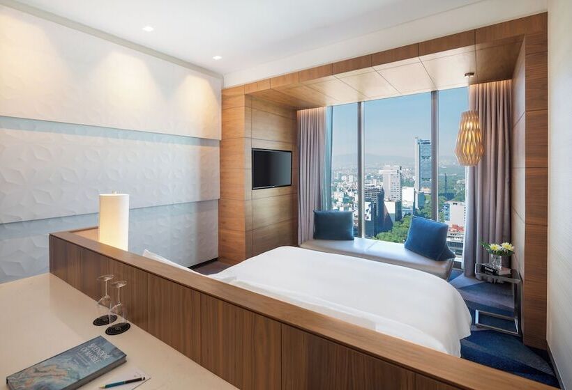 Номер Superior Вид на Город, Sofitel Mexico City Reforma