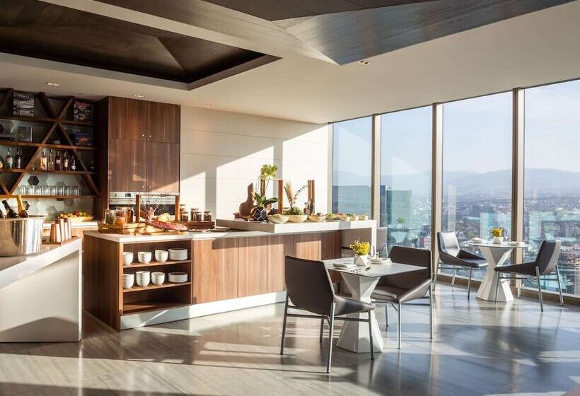 Номер Superior Вид на Город, Sofitel Mexico City Reforma