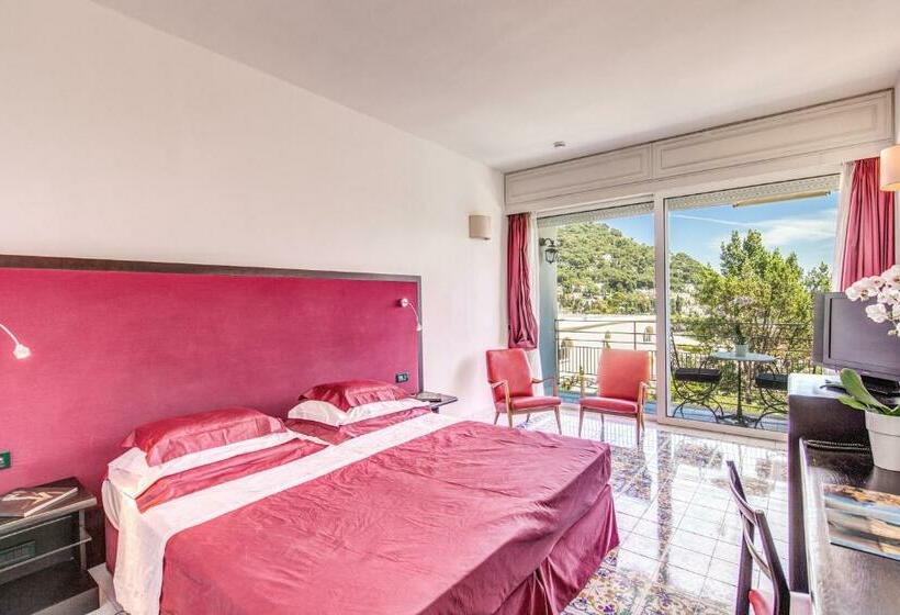 اتاق سوپریور با چشم‌انداز باغ, Regina Cristina