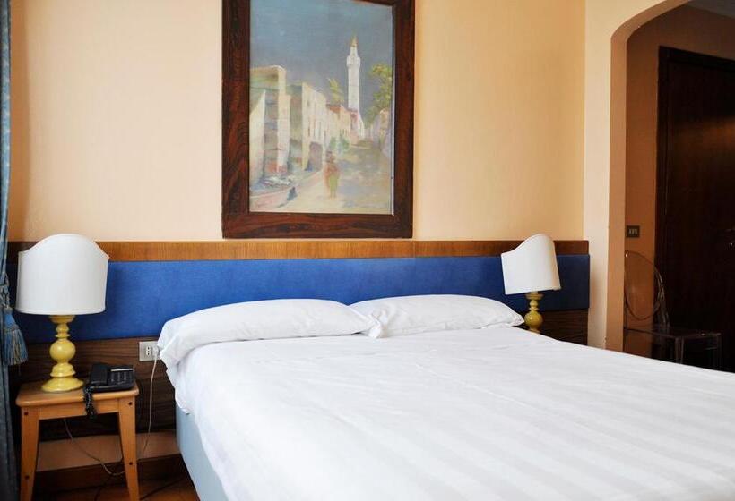 单人经济间, San Guido