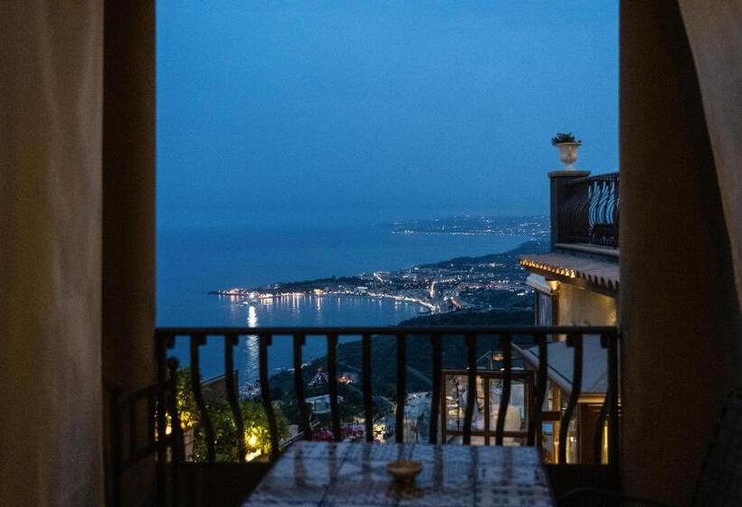 주니어 스위트 바다 전망, Villa Ducale