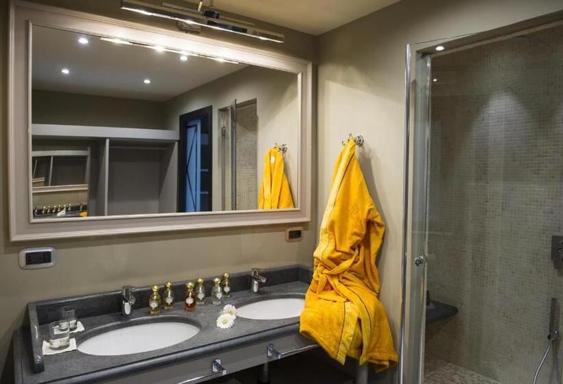 주니어 스위트 바다 전망, Villa Ducale