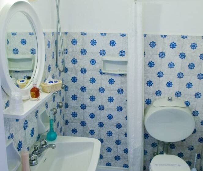 ガーデンビュースタンダードルーム, Villa Sarah