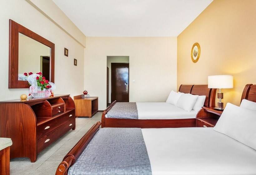 غرفة قياسية ثلاثية, Amfion