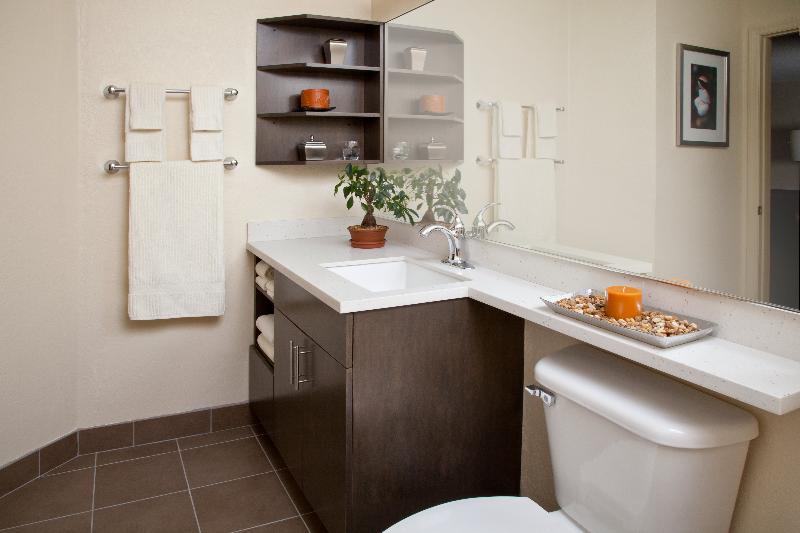 标准间, Candlewood Suites Philadelphia   Airport Area, An Ihg