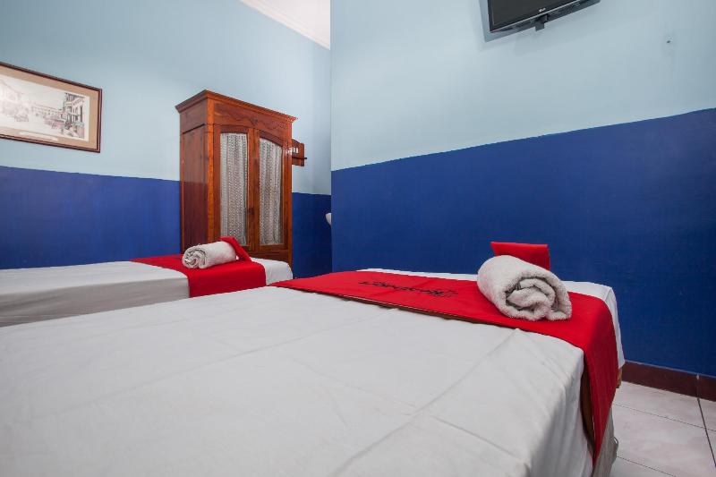 Номер Стандарт, Reddoorz @ Genteng Surabaya 2
