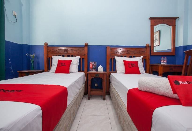 标准间, Reddoorz @ Genteng Surabaya 2