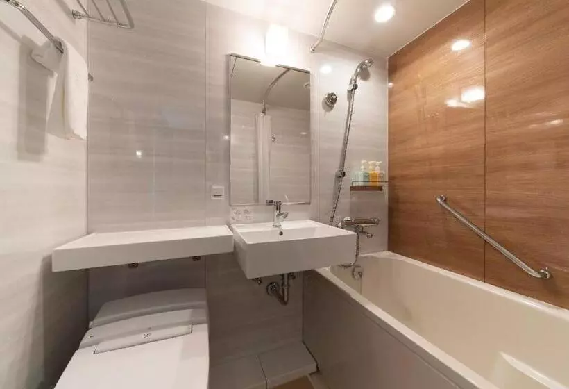 Habitació Basic, Associa Toyohashi