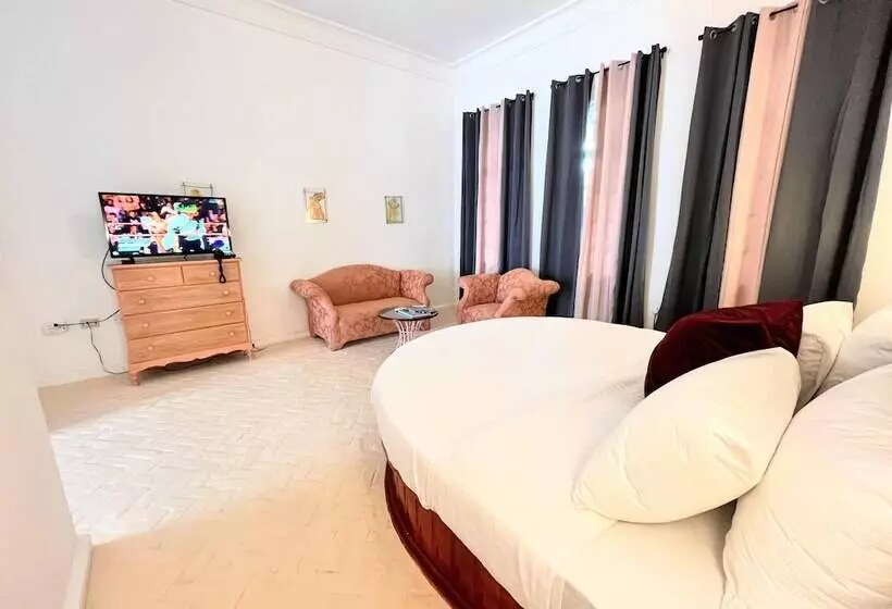 ジュニアスイート, Jamaica Palace