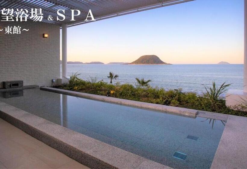 디럭스 4인 룸, Karatsu Seaside