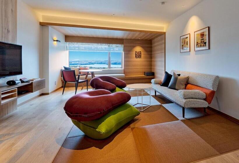 جناح بريميوم, Shima Kanko Hotel The Classic