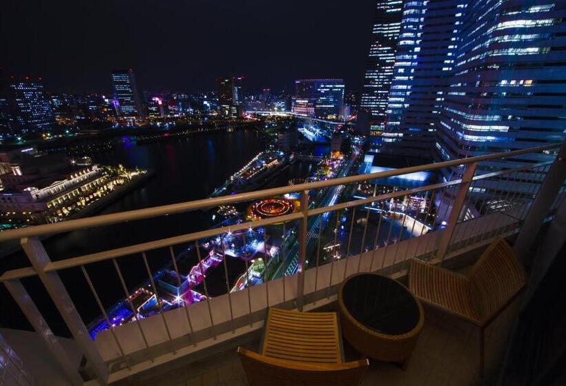 带公园景观的行政房间, The Yokohama Bay Hotel Tokyu