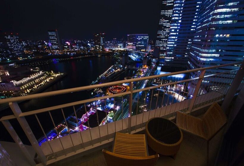 带公园景观的行政房间, The Yokohama Bay Hotel Tokyu