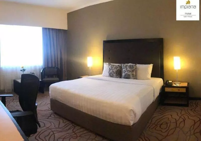 キングサイズベッドのデラックスルーム, Impiana Hotel Ipoh