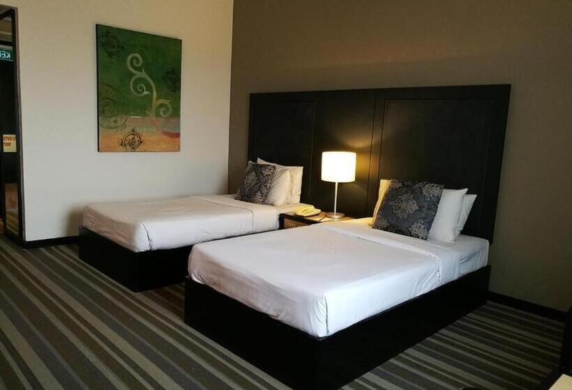 Номер Deluxe, Impiana Hotel Ipoh