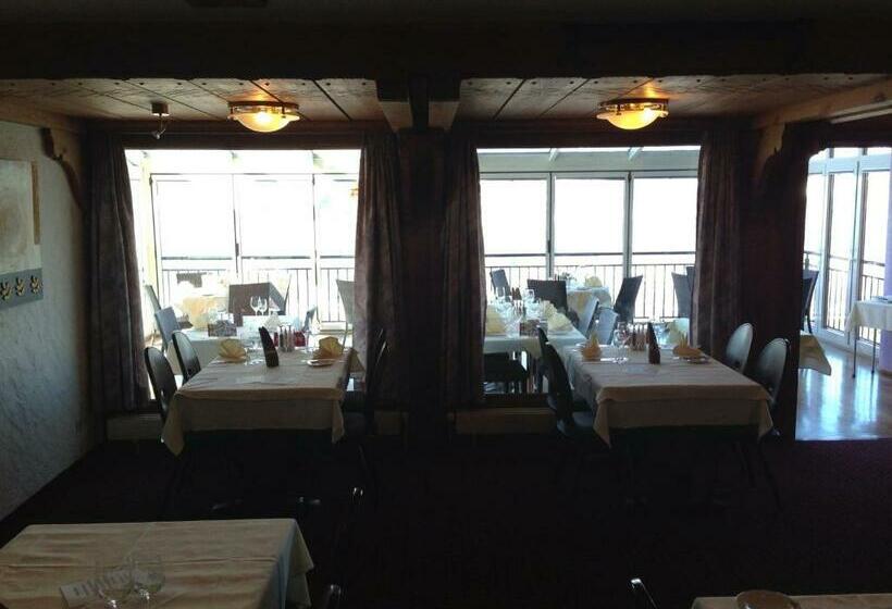 اتاق استاندارد, Restaurant Kulm