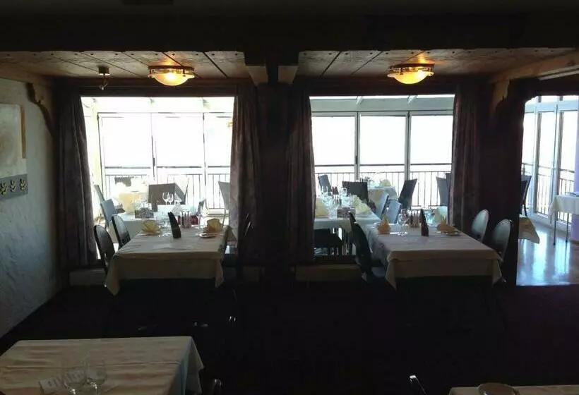 اتاق استاندارد, Restaurant Kulm