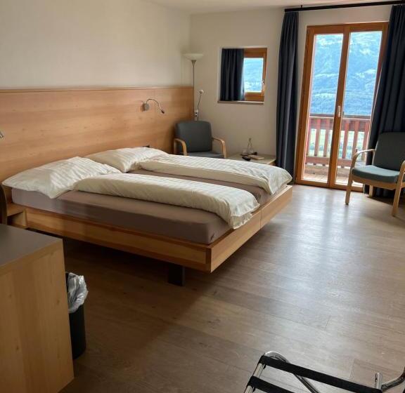 اتاق استاندارد با چشمانداز, Restaurant Kulm