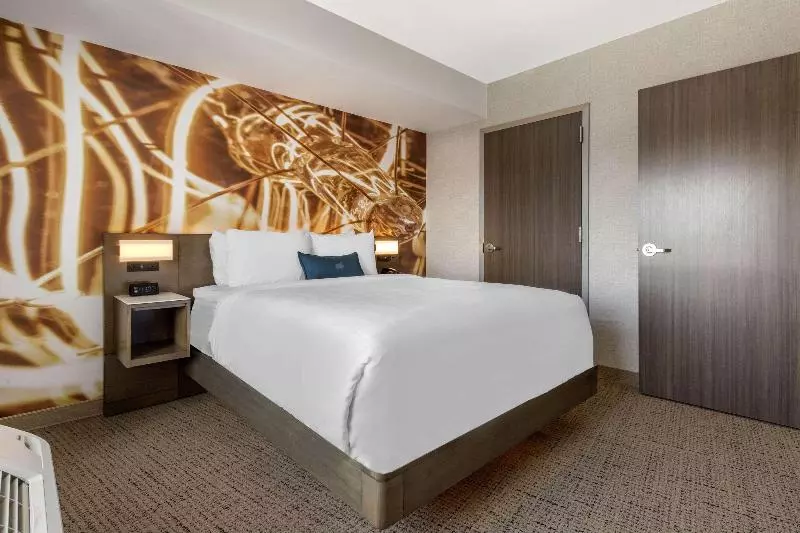 سوییت, Sunway Resort