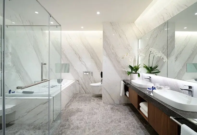 سوئیت پریمیوم, Sunway Resort