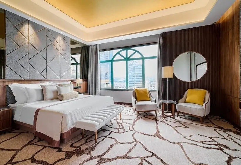 سوئیت پریمیوم, Sunway Resort