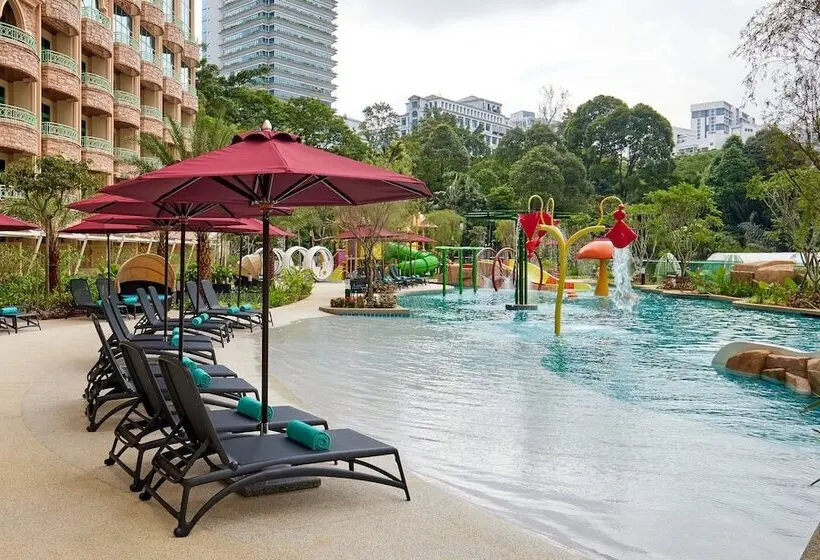 اتاق استاندارد با تراس, Sunway Resort