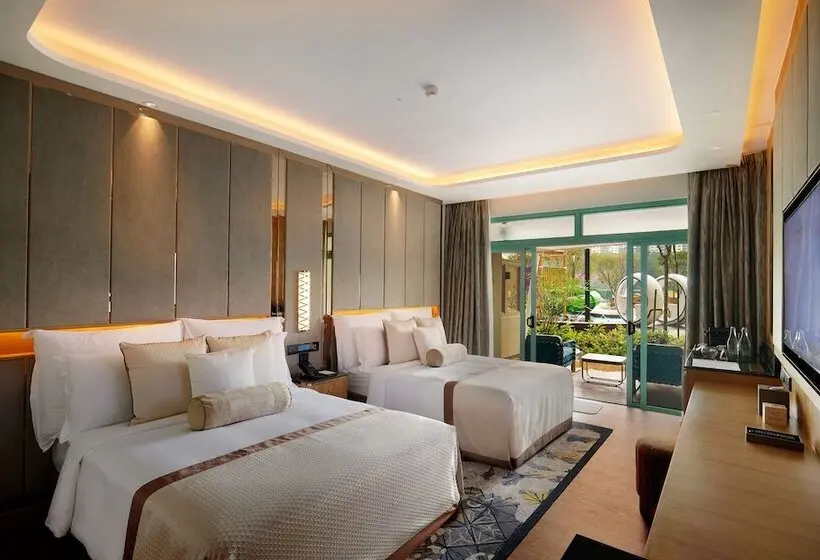 اتاق استاندارد با تراس, Sunway Resort