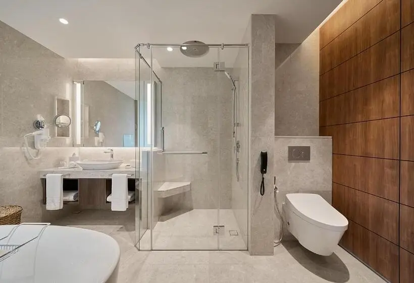 سوییت, Sunway Resort