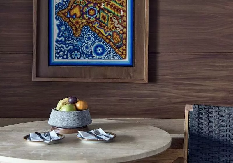 اتاق استاندارد با چشم‌انداز دریا, Four Seasons Resort Punta Mita