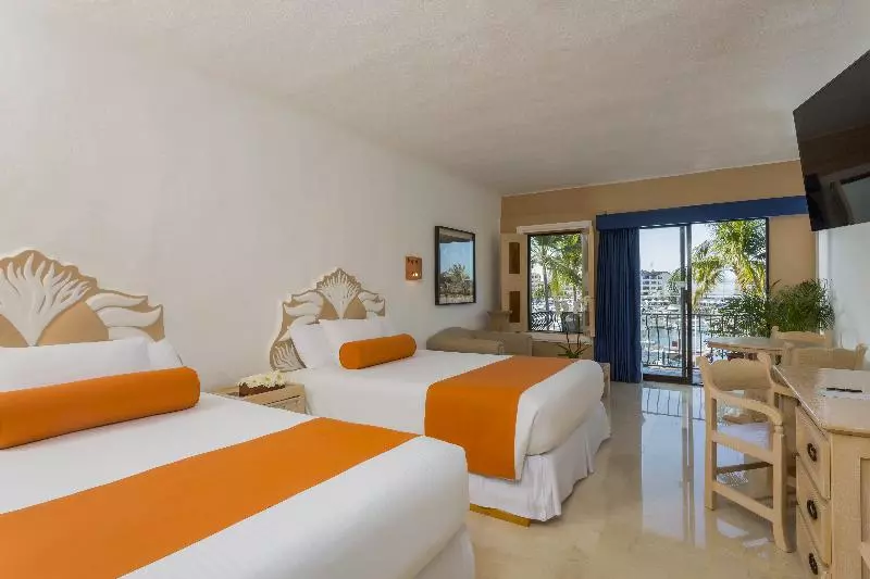 اتاق استاندارد با چشمانداز, Flamingo Vallarta Hotel & Marina