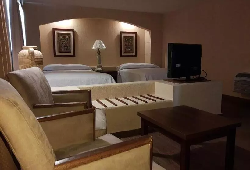 スーペリアールーム, Las Palmas Midway Inn