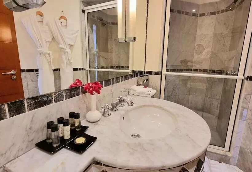 سوئیت اجرایی با چشم‌انداز دریا, Marina Smir Hotel & Spa